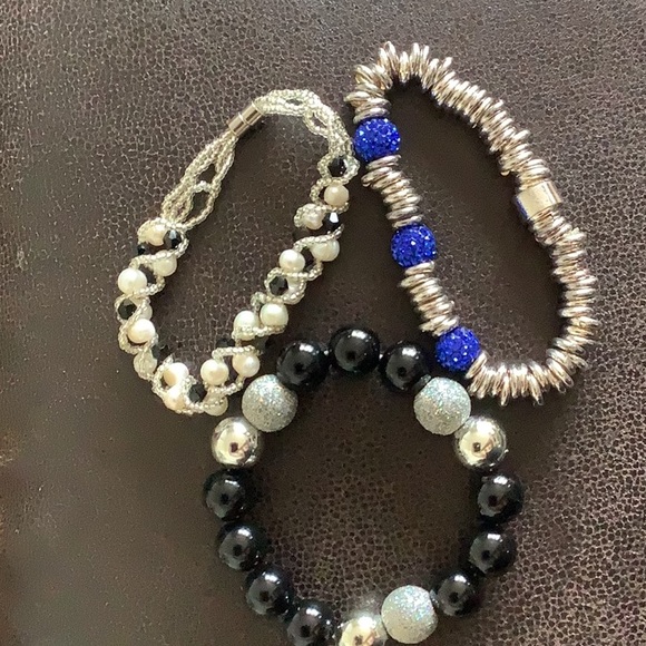 Bracelets - Picture 1 of 1